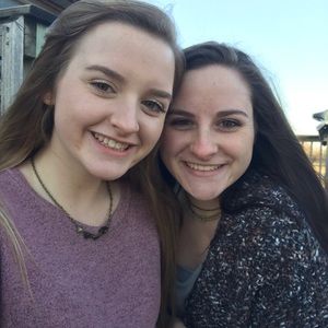 Meet your Posher, Addison